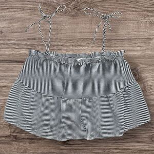 L.A. Hearts Black & White Striped Crop Top Size Small Preowned